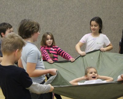 Pupils of primary grade learn to trust each other