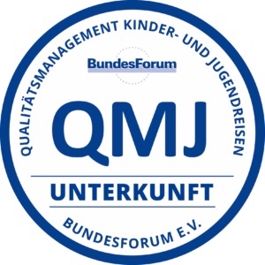 Logo Qualitätsmanagement Kinder- und Jugendreisen 